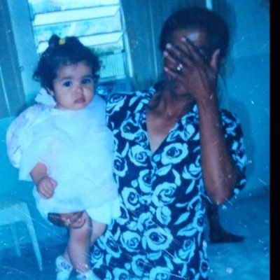 viihjane's profile picture. 🍀🦋🧘🏻‍♀️