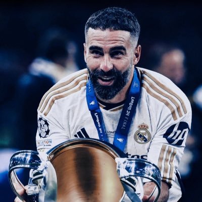 محب  🇪🇸 #LaLiga