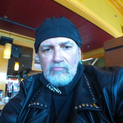 EllyAndino1's profile picture. 
