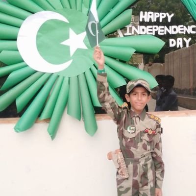 xNiCoLeD's profile picture. 