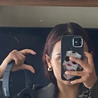 misasilly's profile picture. 