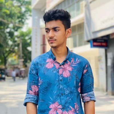 _487365073407's profile picture. 