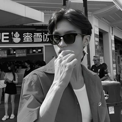 wlired's profile picture. cracks in the pavement underneath my shoe