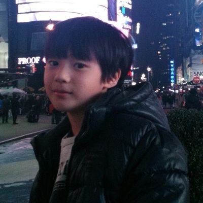 salviare's profile picture. 4 성한빈, 앤톤, 태산, & 성찬 🌻🧷🐠