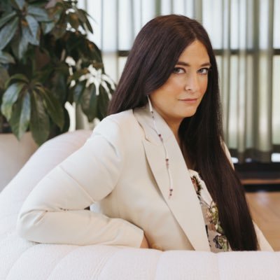 Founding Partner Velveteen Ventures | Investor @XFactorVentures | Co-Founder @Natives_Rising @Tiny_Organics @WonderWoof | @Forbes 30u30 | 3X Mama | Chippewa