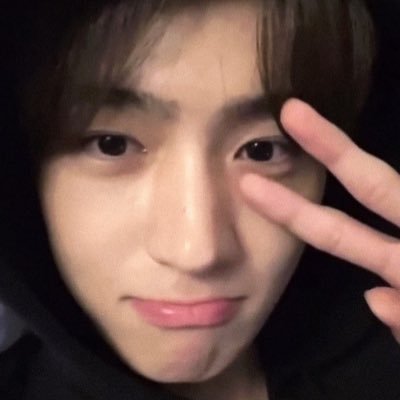 jumeel's profile picture. love, it’s a feeling that anyone can experience ; 쥬밀.