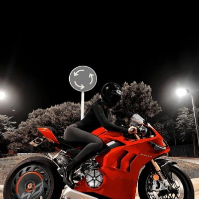 akumahfred26's profile picture. 「成功は終わりではなく、失敗は致命的ではありません。重要なのは継続する勇気を持つことです」