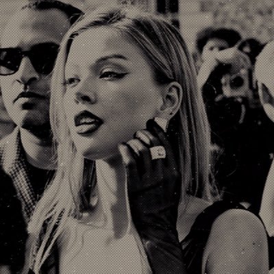 ⁎⠀⠀crossing⠀⠀⠀ a⠀⠀⠀ 𝓓ifficult⠀⠀⠀ place⠀⠀❟⠀⠀⠀ you⠀⠀⠀ 𝗱𝗼𝗻'𝘁⠀⠀⠀ need⠀⠀⠀ 𝖇𝖑𝖔𝖔𝖉⠀⠀⠀ on⠀⠀⠀ your⠀⠀⠀ 𝒉𝒂𝒏𝒅𝒔⠀⠀⠀ ୨⠀⠀⠀ she's⠀⠀⠀ like⠀⠀⠀ 𝘴𝘸𝘦𝘦𝘵⠀⠀⠀⟢