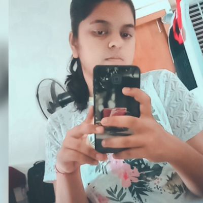 priyam_1011's profile picture.