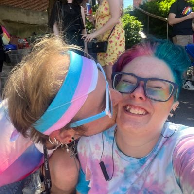 twenty-nine. parent. queer. they/he. audhd combo babyyyy. 🏳️🌈🏳️⚧️ 1.23.2024💜