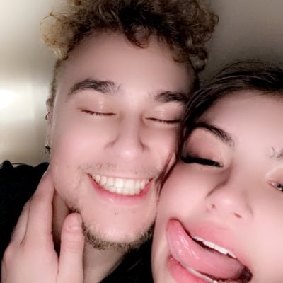 Ziolkowd's profile picture. Software development and Network Engineering 👨‍🎓 
I make games sometimes 🤷🏻‍♂️