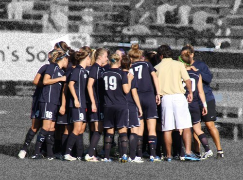 QueensWomensSoc's profile picture. 