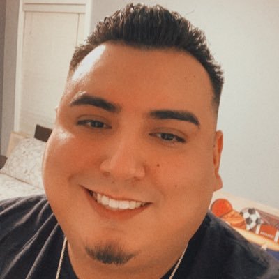 @Twitch Streamer. WZ Player for @dT_GGez. Musician. 🎹🎶 #MambaMentality #LakerGang #TMC 🏁 #dTonTop