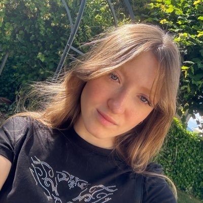 swiftscain's profile picture. in this moment now capture it, remember it