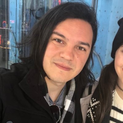 KingsmanHowl's profile picture. Live long and eat chocolate.