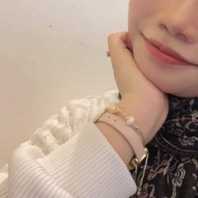UGC 🇲🇾 | Beauty | sometimes fashion #shopwct | #myfashionnee • kindly DM or email at sitiqad@gmail.com for any enquiries 💌 a sarawakian in KL