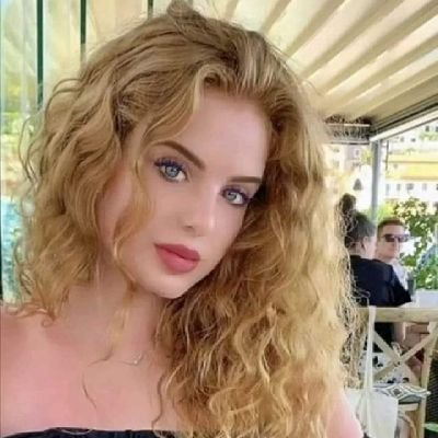 deama9060842's profile picture. 