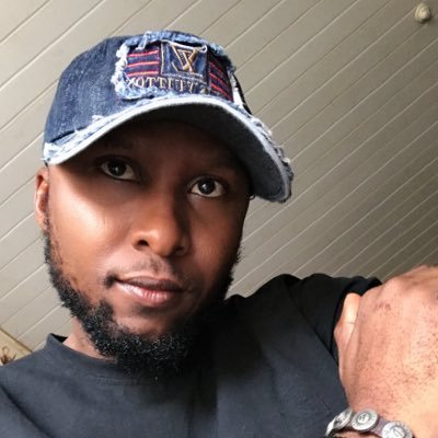 austin_tuflez's profile picture. My laugh