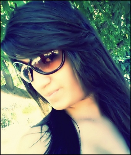 Quem sou euu?  Aquela menina simpatica, Adoro Fazer amizades, sincerα, Carinhosa, Adoro me divertir, Ciumes,& Apaixão pela VIDA ♥..