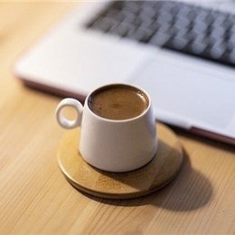 企業家/個人投資家。事業失敗から、再起し複数社経営。現在は有益情報をお伝えしたり、私自身お金に苦労したので生活に困窮している方の力になれればと思い、僅かですが10万円プレゼント企画をしています! なくなり次第終了▷https://t.co/Sv02A4RT28
