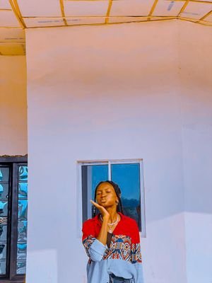 LilyUnusual2's profile picture. 