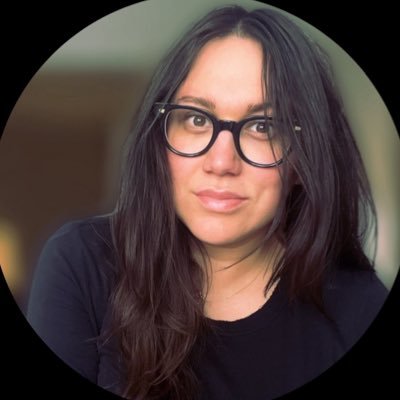 • Kanien’kehá:ka | Hamiltonian (she/her)