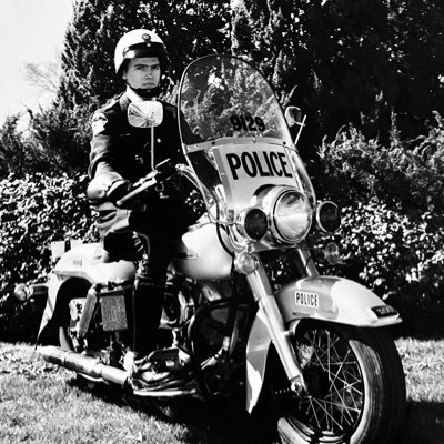 2018-2024 Exec. Dir. Ontario Association of Chiefs of Police (OACP), Retired Chief of Niagara Regional Police, Retired Acting Deputy Chief of Toronto Police.