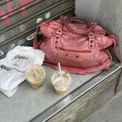 iikj3425's profile picture. 15yo💗💗 älskar er omar, edvin, nikita, frida, malte!!💗💗