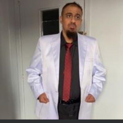 متقاعد من التأمينات الاجتماعية ولدي أعمال حره في جدة