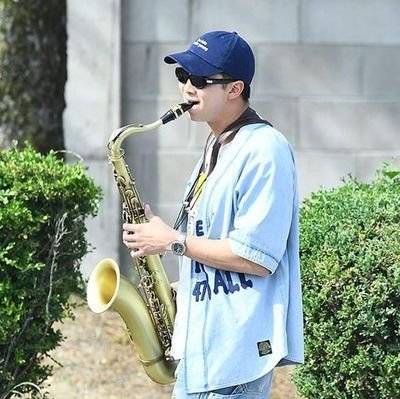 bts4life_77's profile picture. I post army selca's💜