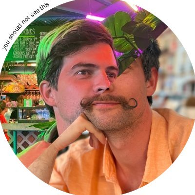 @adriaandotcom