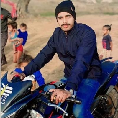 Bablu748811's profile picture. 