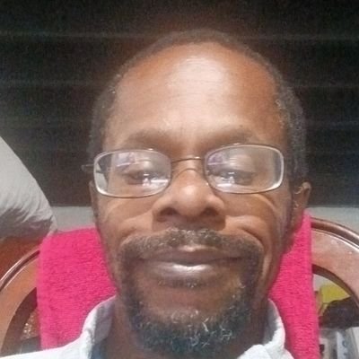 Single parent 51yrs old working just searching for cool honest friends!