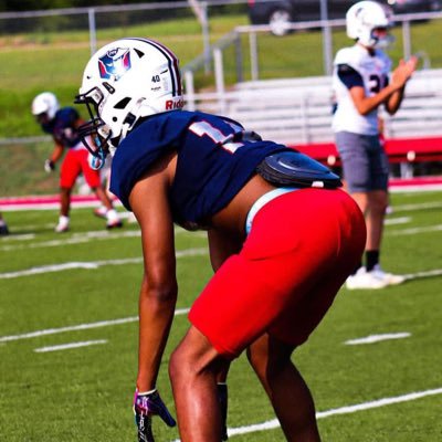 selma high HS ‘ | ATH | 6’0 164 lbs. | 3.4 GPA | @Madhousefit (334) 349-9568 • God first🙏