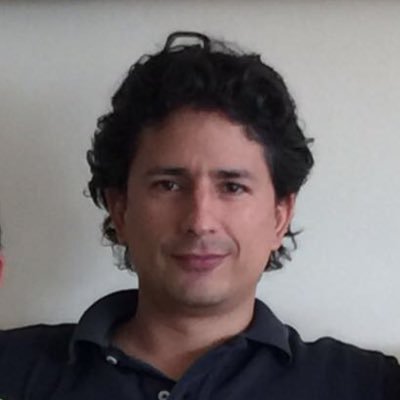 Activista político, pertenezco a @Defiende_Mexico ¡Únete a nosotros!!