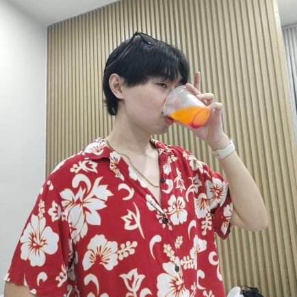 itsmeebz's profile picture. Just like plants, ya need shit to grow fuller and better ✨