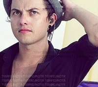 Você antes de ser nosso sonho, é nosso MAIOR orgulho @pelanzarestart 
Desde: 6/08/2011.
Mais sou fã com muito orgulho'