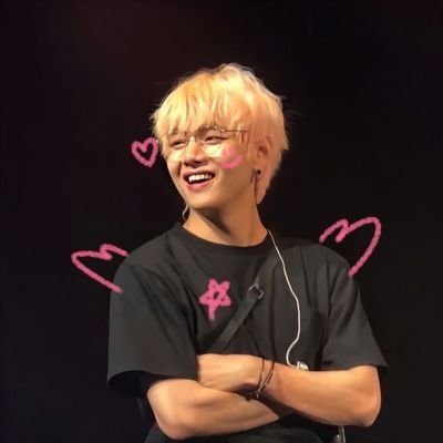 Kim Taehyung  Stan  &  BTS & pondphuwin