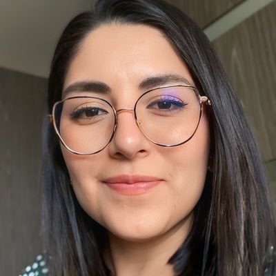 MonikGalarza's profile picture. Nutricionista, algo cantante, Hija de Papa Dios (: Casada con mi mejor amigo ♥