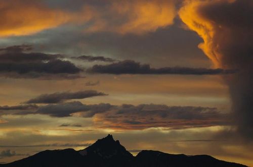 JustinSerna's profile picture. 