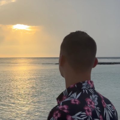 techfinance3_0's profile picture. MickInvesta : Mindset, investissement, liberté financière, Cryptomonnaie : réalisez vos rêves financiers 🚀 
Tiktok : https://t.co/GaYek1HVVk