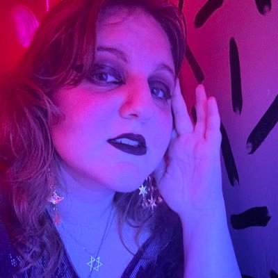 25. they/them, writer, artist, cosplayer, podcaster; I have too many fandoms to keep track of; host of Save Willow Podcast, occasional NSFW, Free 🇵🇸