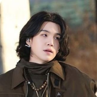 Maryah54054709's profile picture. Queria fazer au's e não sei como!🥹😅😭🤣🤣😭