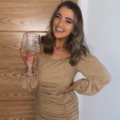 finvolacartin's profile picture. Give my regards to your lizard