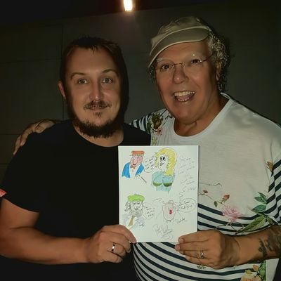 #lfc#swyd#and followed by the legends @OfficialChubby @markwil147 and @sbunting180 #JFT96 massive Roy chubby brown fan. love the darts golf and snooker
