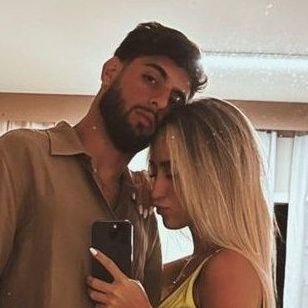 ⠀Se a vida fosse uma série, eu seria um personagem que você gostaria de conhecer 🥰
namorado @yurialberto0fc💍❤️