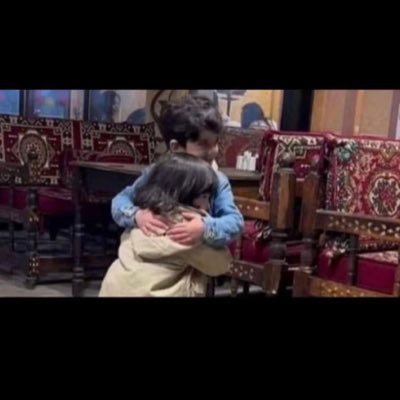 p__llll7's profile picture. 