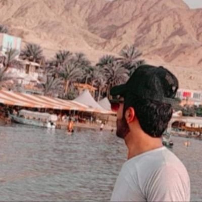 { ـ بسـيطين يـإ عرب وﺎللي يطـلع مَن حيإتنإ ندعيلھہ🙂💔}