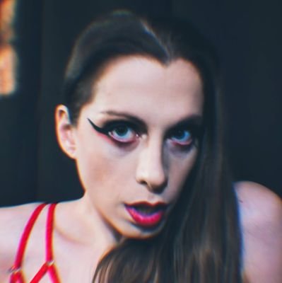 Kitty Kaash Profile