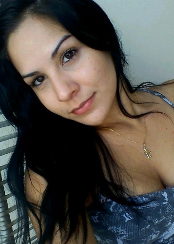 Sou Pisciana,Corinthiana,tenho 22 aninhos,complicada e perfeitinha.